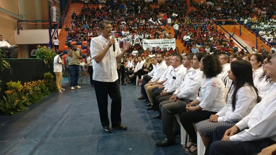 José Andrés Suarez aseguró que UAT seguirá atendiendo a jóvenes deportados.