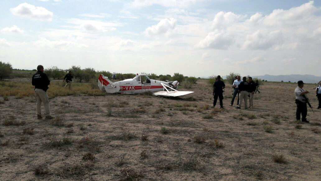 El piloto sólo presentó lesiones leves en las piernas.