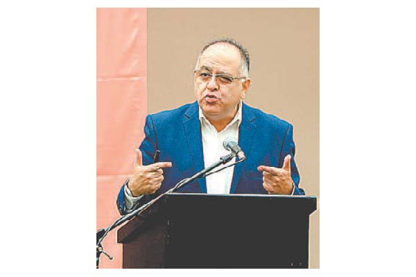 El economista Ernesto Piedras participó en el Norte Creativo.