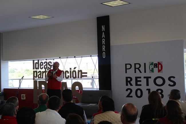 El secretario José Narro Robles anunció que se reconstruirá el nosocomio del municipio oaxaqueño.