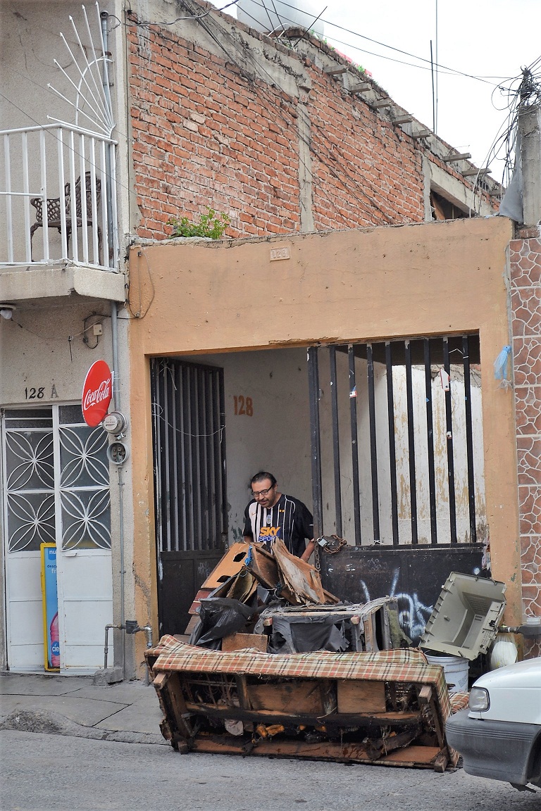 Del 4 al 10 de septiembre en León, Celaya y Juventino Rosas, se hizo trabajo de reforzamiento en 21 mil 759 casas en aplicación de larvacidas 