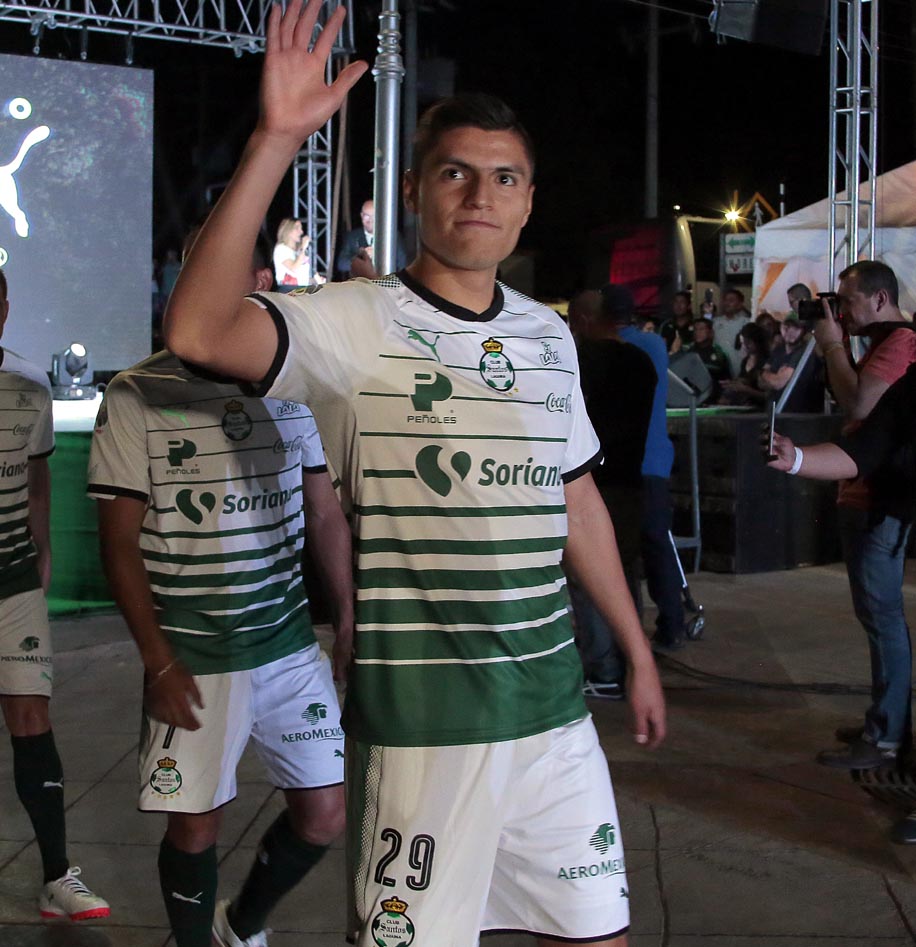 Cisneros se lució con 'Hat-Trick' en la cancha de los Bravos FC. 
