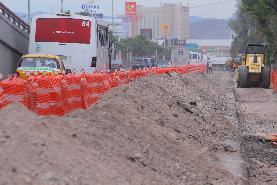Dos puntos al oriente y dos al poniente han sido cerrados. 