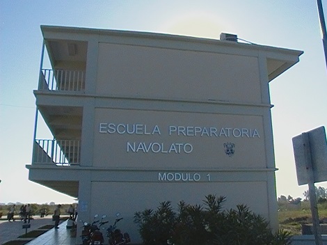 Dos hombres armados ingresaron a la preparatoria ubicada en Novolato, Sinaloa.