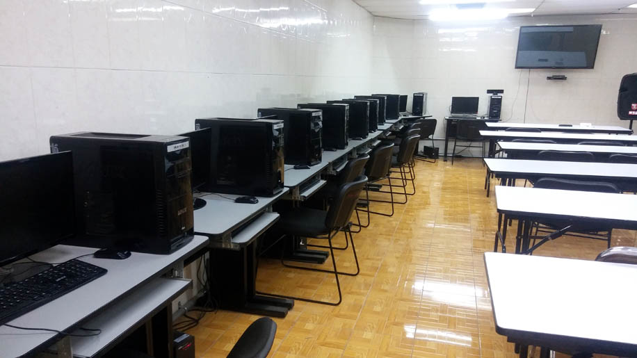 En el inmueble también secundaria y preparatoria abierta. 
