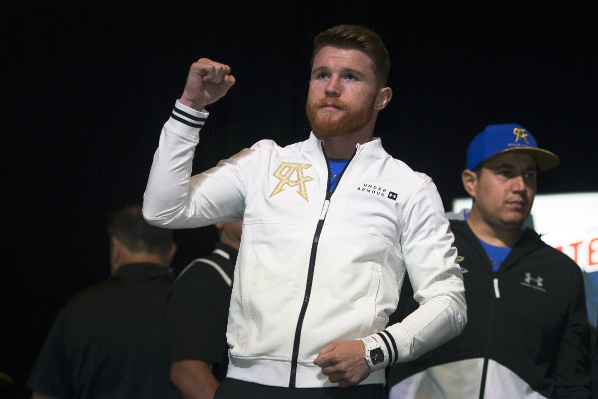 Saúl 'Canelo' Álvarez durante la ceremonia de pesaje