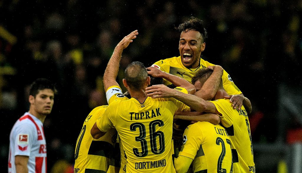 Dortmund pasó por encima del FC Colonia con marcador 5-0