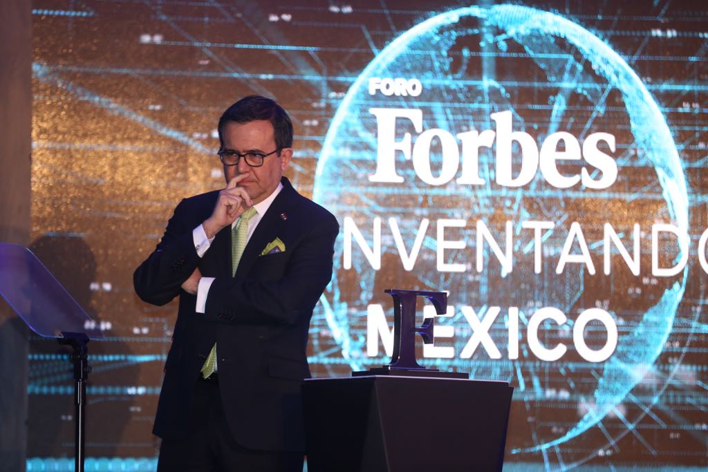 Ildefonso Guajardo, secretario de Economía, en el Foro Forbes; Reinventando México