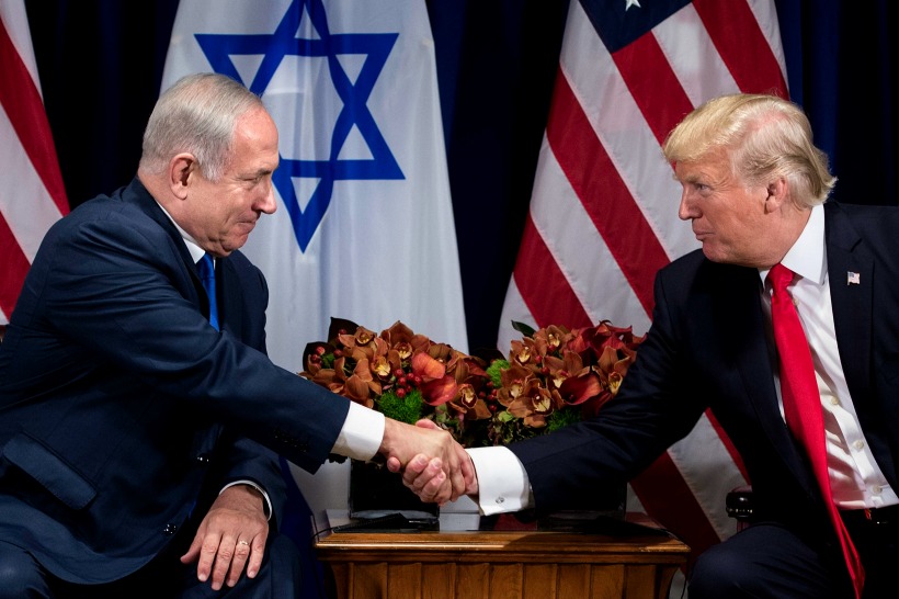 Netanyahu (izq.) dijo que con Trump "la alianza entre Israel y EU nunca fue tan fuerte y nunca fue tan profunda".