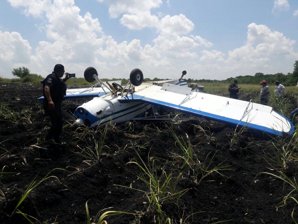 La aeronave comercial se desploma en rancho de Ciudad Valles.