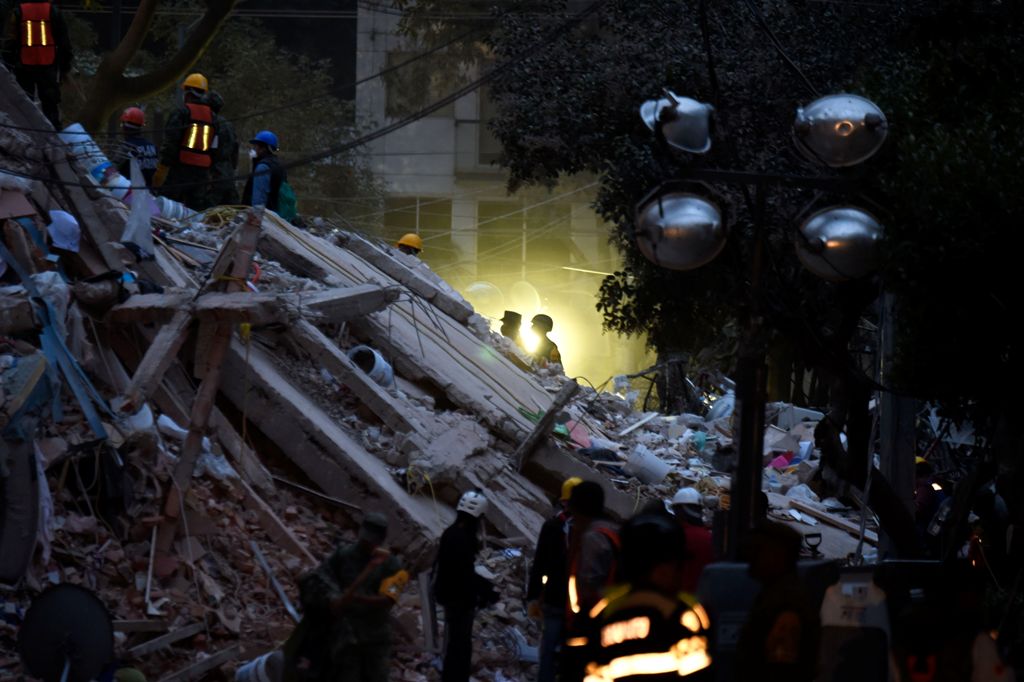 Así amaneció la Ciudad de México tras el sismo del 19 de septiembre