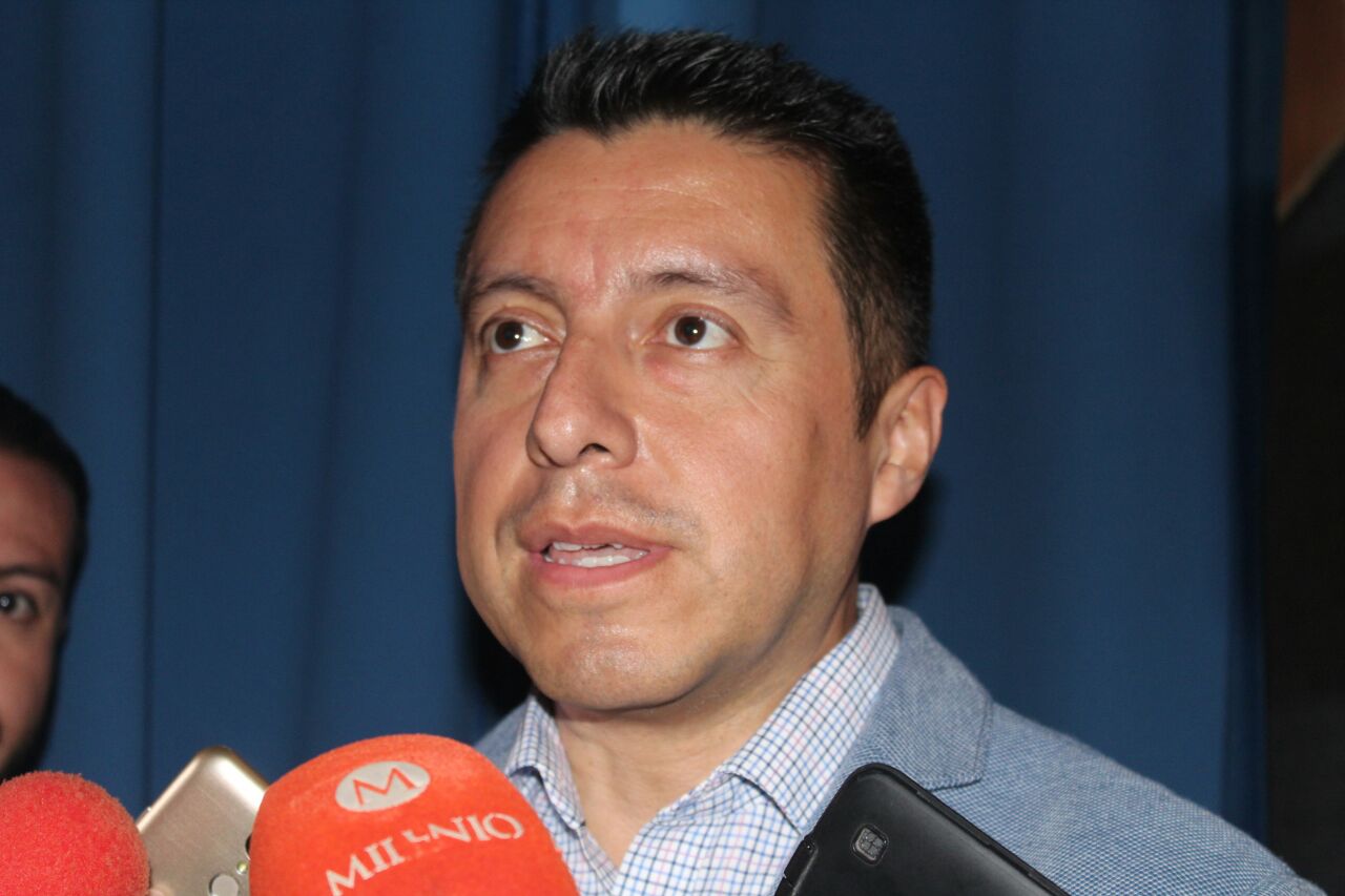 El doctor Francisco Javier Magos Vázquez, Director general servicios salud se la Secretaria