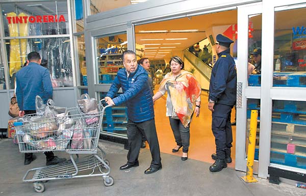 El fondeo, para el desarrollo de inmuebles comerciales.