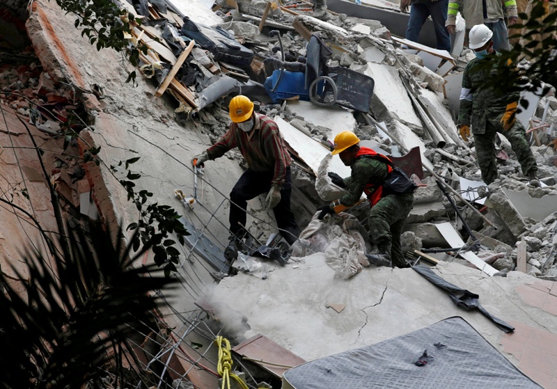 El sismo de magnitud 7.1 ha dejado más de 220 muertos.