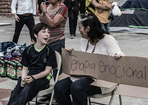 Reconoce las señales del estrés traumático con estos consejos. 