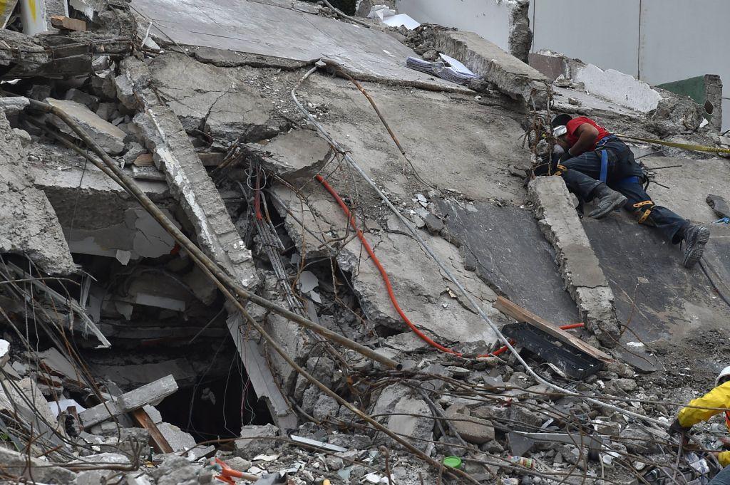 El último cuerpo sin vida rescatado de entre los escombros del edificio fue el de Norma, una mujer de 86 años. 