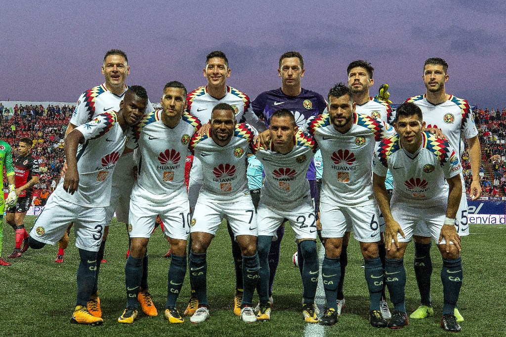 El conjunto del América en un partido de la Liga MX