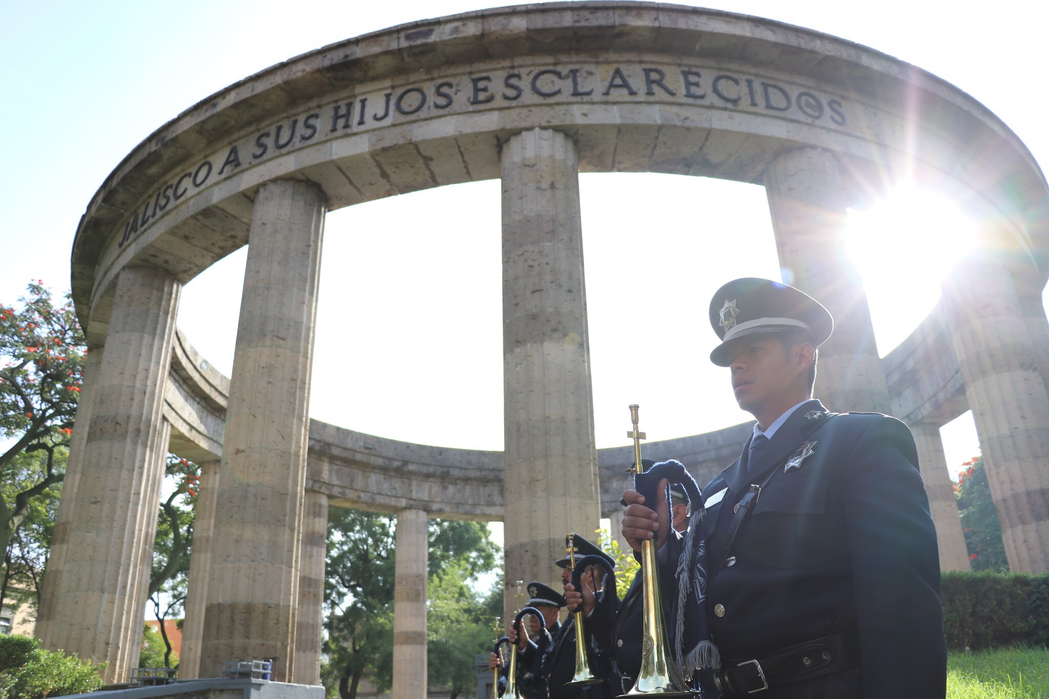 La guardia se llevó a cabo en la Rotonda de los Jaliscienses Ilustres.