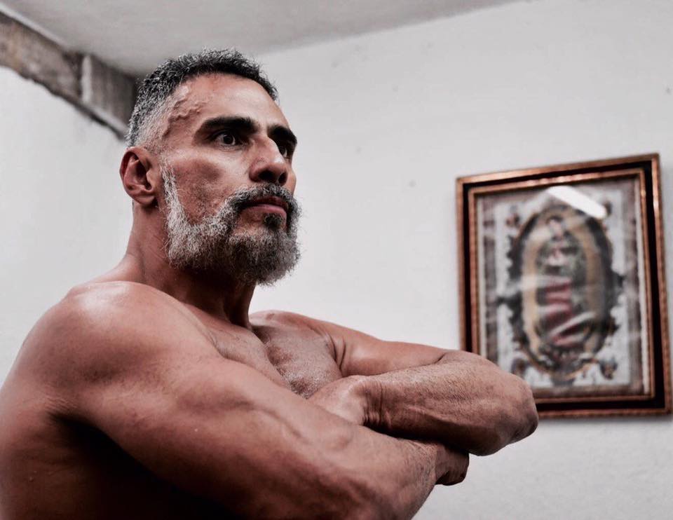El luchador quiere mantener abierto su gimnasio para las donaciones posteriores.