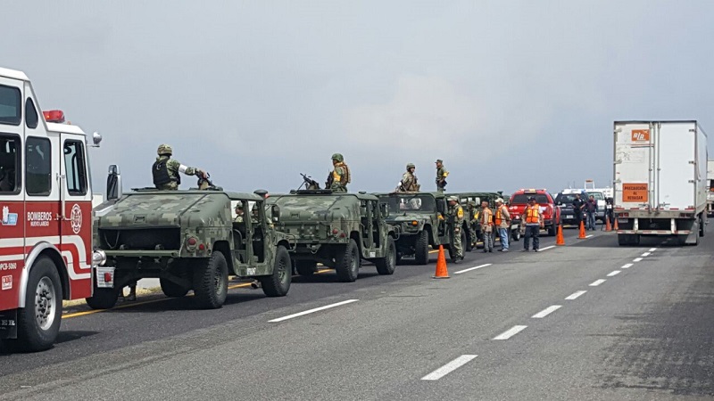 La circulación fue restablecida a las 10:30  para vehículos de carga km 163 Ctra. Mty-Nuevo Laredo tramo La Gloria-Lím Edo