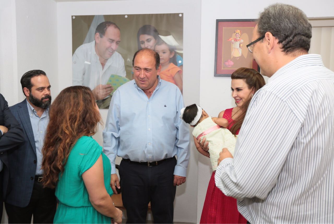 Este lunes 8 menores fueron entregados a sus nuevas familias en Coahuila. 
