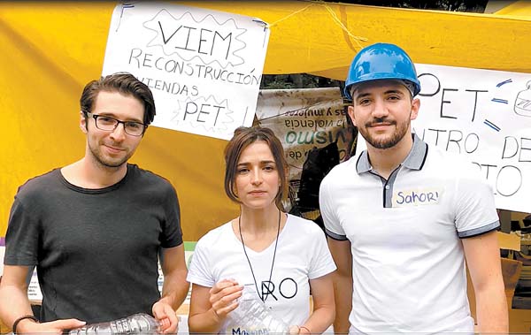 Marianna Burelli mostró su emoción por el entusiasmo de la gente. 