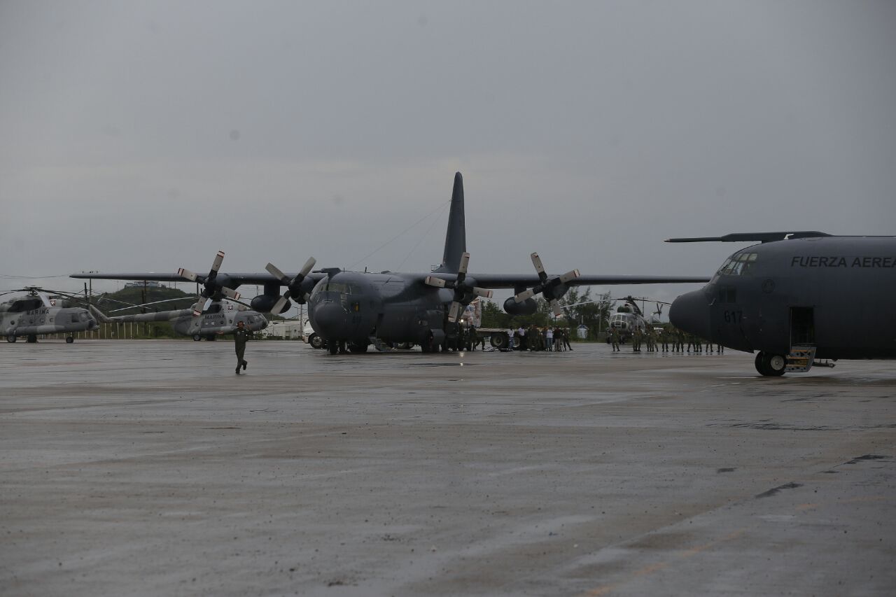 Los aviones llegaron esta tarde a Oaxaca.