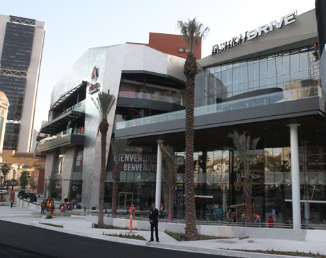El centro comercial Fashion Drive.