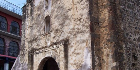 Daños en la torre de la Capilla