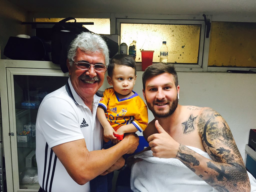 Héctor Damián con 'Tuca' Ferreti y Gignac