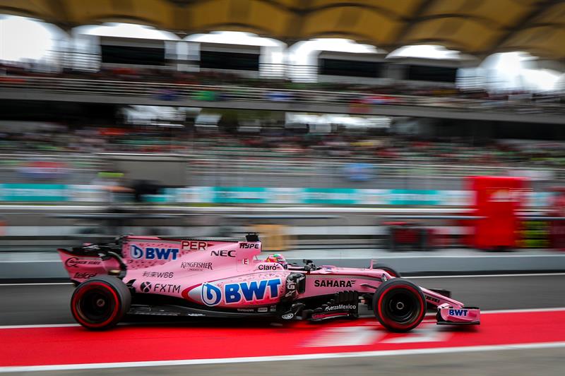 Sergio 'Checo' Pérez durante la clasificación del Gran Premio de Malasia
