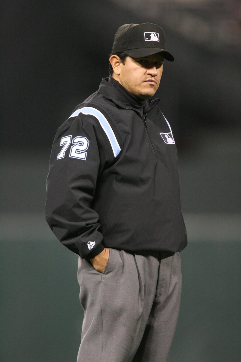 Alfonso Márquez, umpire mexicano en Grandes Ligas