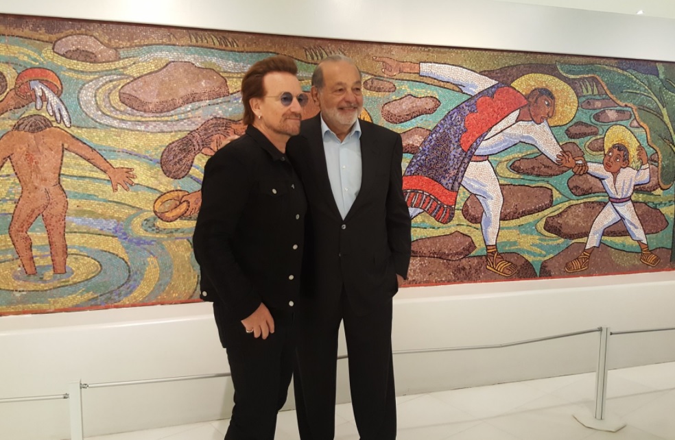 Bono y Carlos Slim.