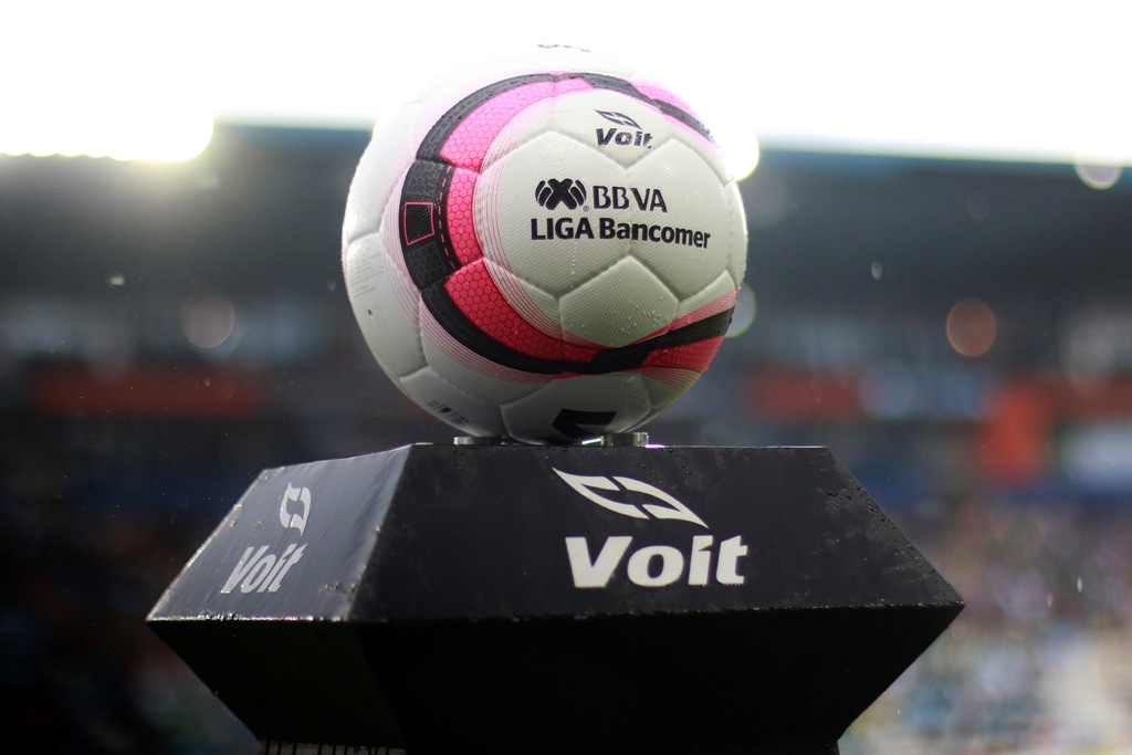 Balón de futbol de la Liga MX 