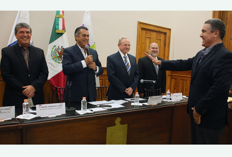 Anteriormente Aguilar Camelo se desempeñaba como Subsecretario de Industria, Comercio y Servicios de la Secretaría de Economía y Trabajo.