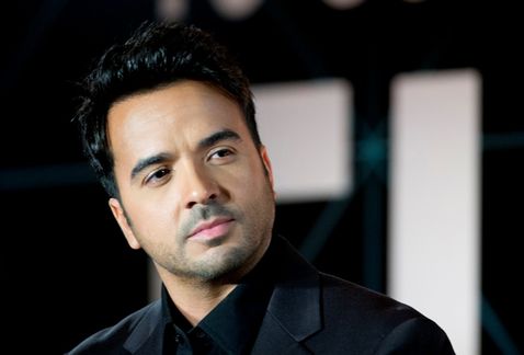 El concierto fue cancelado como consecuencia de los eventos sucedidos en Puerto Rico. 