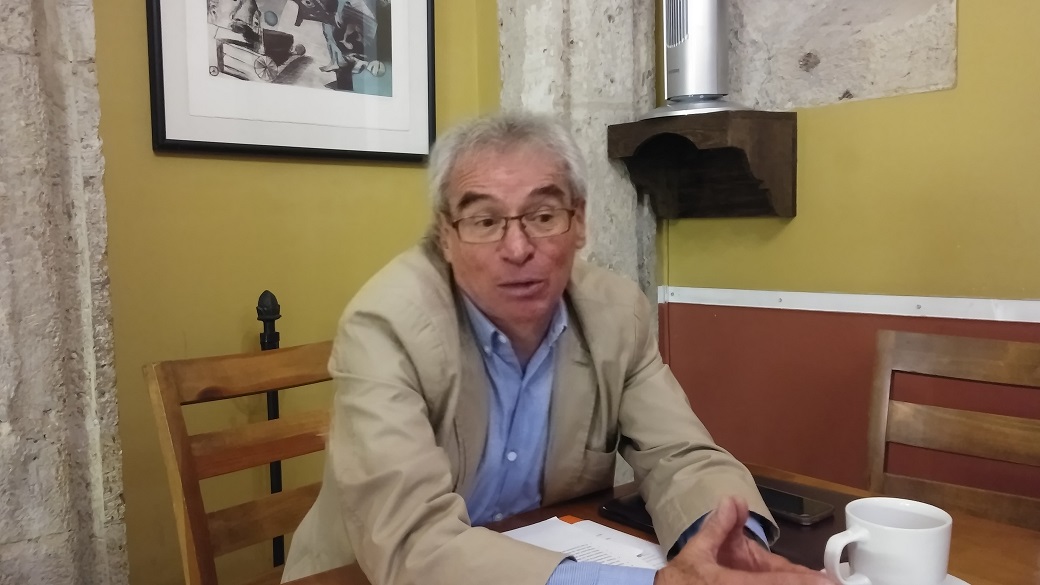 José Luis Llanes, consultor de Códice.