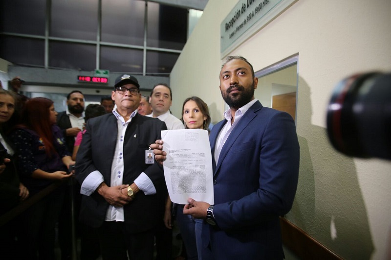 Asociaciones civiles solicitan formalmente la renuncia del gobernador Jaime Rodríguez.