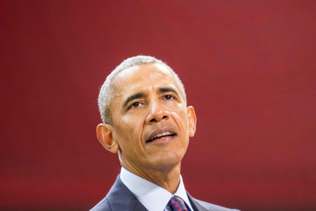 Obama, cuya campaña recaudó fondos en Hollywood gracias al productor, celebró en un comunicado "el coraje de las mujeres que se han atrevido a contar 