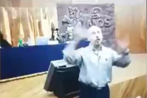 Edgard Schönbrunn asisitió a la FES Acatlán a dar una conferencia sobre la creatividad e innovación.