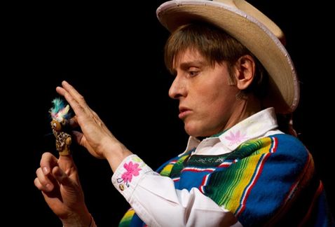 El actor se ha dedicado más al teatro.