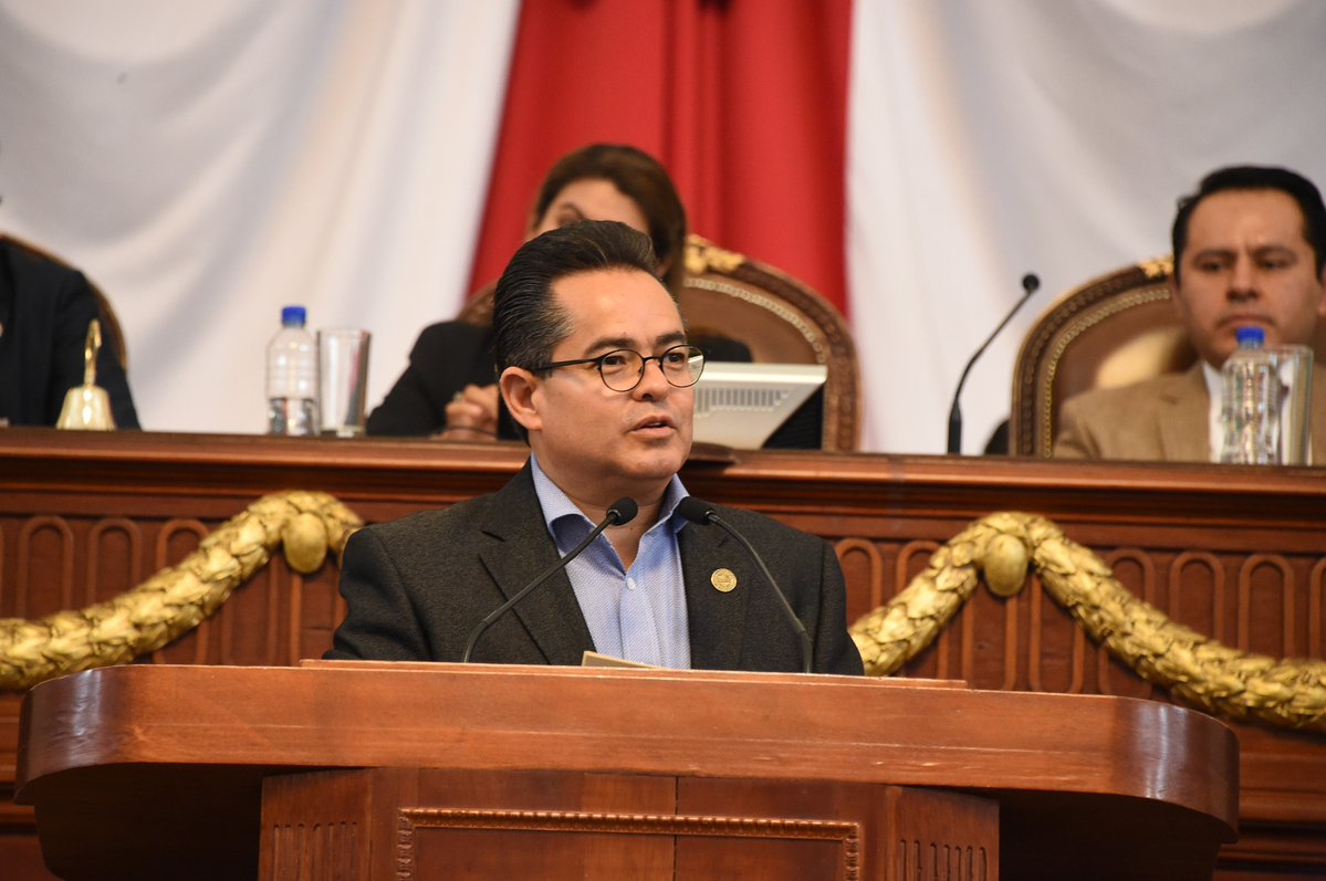 Leonel Luna, presidente de la Comisión de Gobierno en la Asamblea Legislativa.