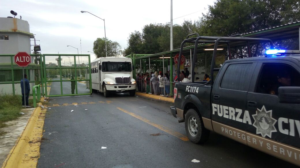 La riña en el interior del penal de Cadereyta también dejó heridos de gravedad.