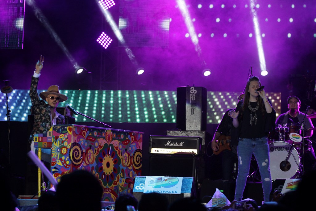 Jesse & Joy piden al público sumarse a Love Army que recauda fondos para la reconstrucción de hogares después de los sismos del mes de septiembre. 