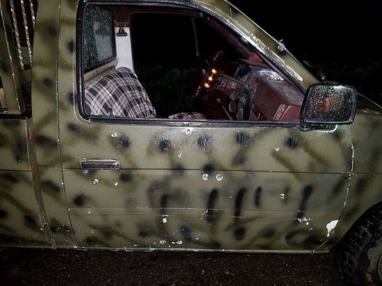 Así quedó la camioneta en la que viajaban los policías comunitarios de la Fusdeg.