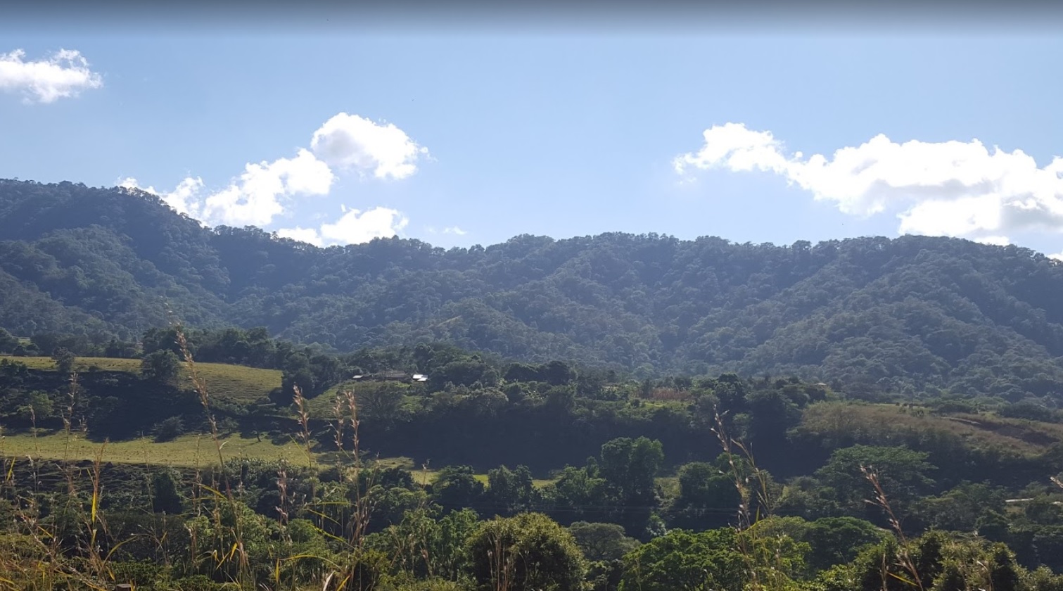 En el ejido La Estancia de Landeros se han ocupado tierras para la obra carretera