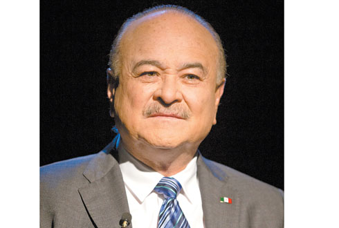 Ernesto Ruffo Appel, senador del PAN. 