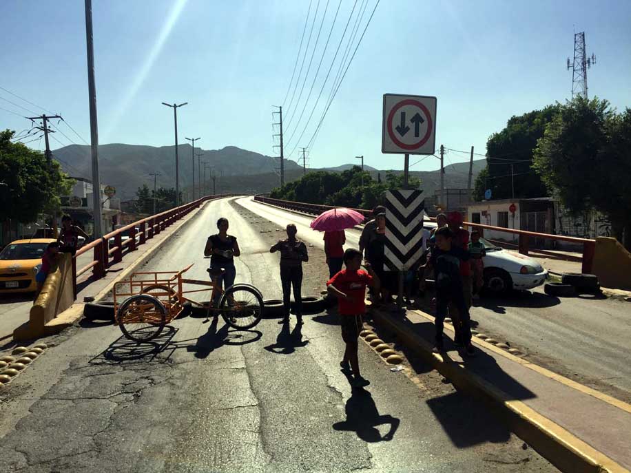 Los vecinos tienen miedo de contraer una enfermedad debido a la condición de las calles. 