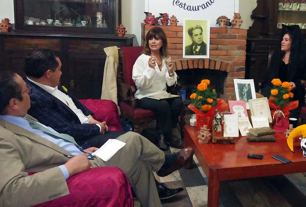 Durante la conferencia de prensa.
