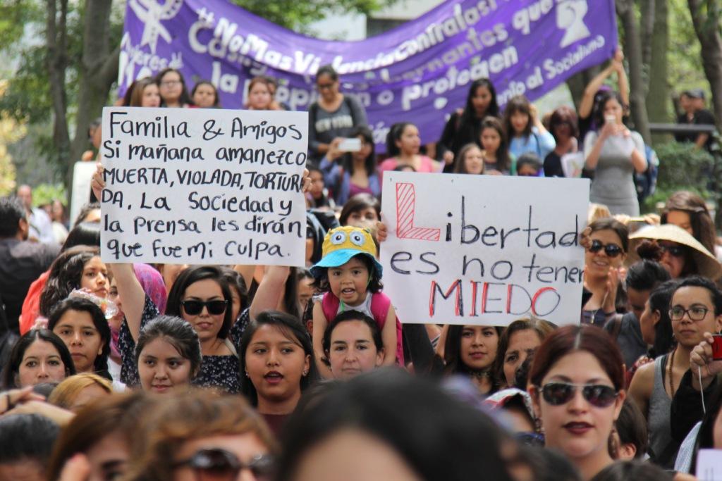 Tras el homicidio de Lesvy, estudiantes de la UNAM y activistas realizaron una marcha contra los feminicidios.